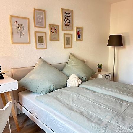 Modernes Designer-Apartment Fuer 7 Gaeste - 80Qm In Zentraler Lage, Self-Check-In Karlsruhe Exteriör bild