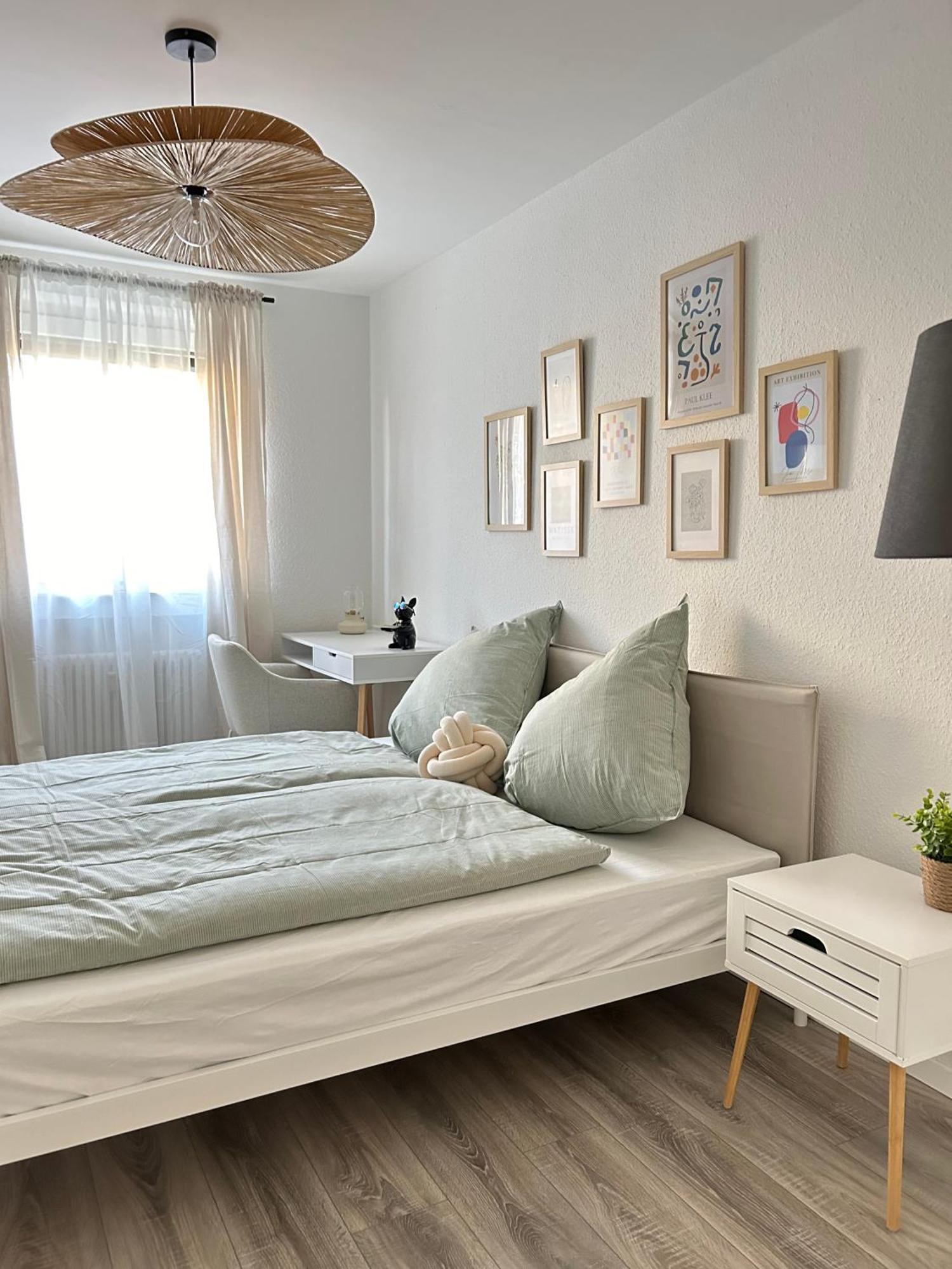 Modernes Designer-Apartment Fuer 7 Gaeste - 80Qm In Zentraler Lage, Self-Check-In Karlsruhe Exteriör bild