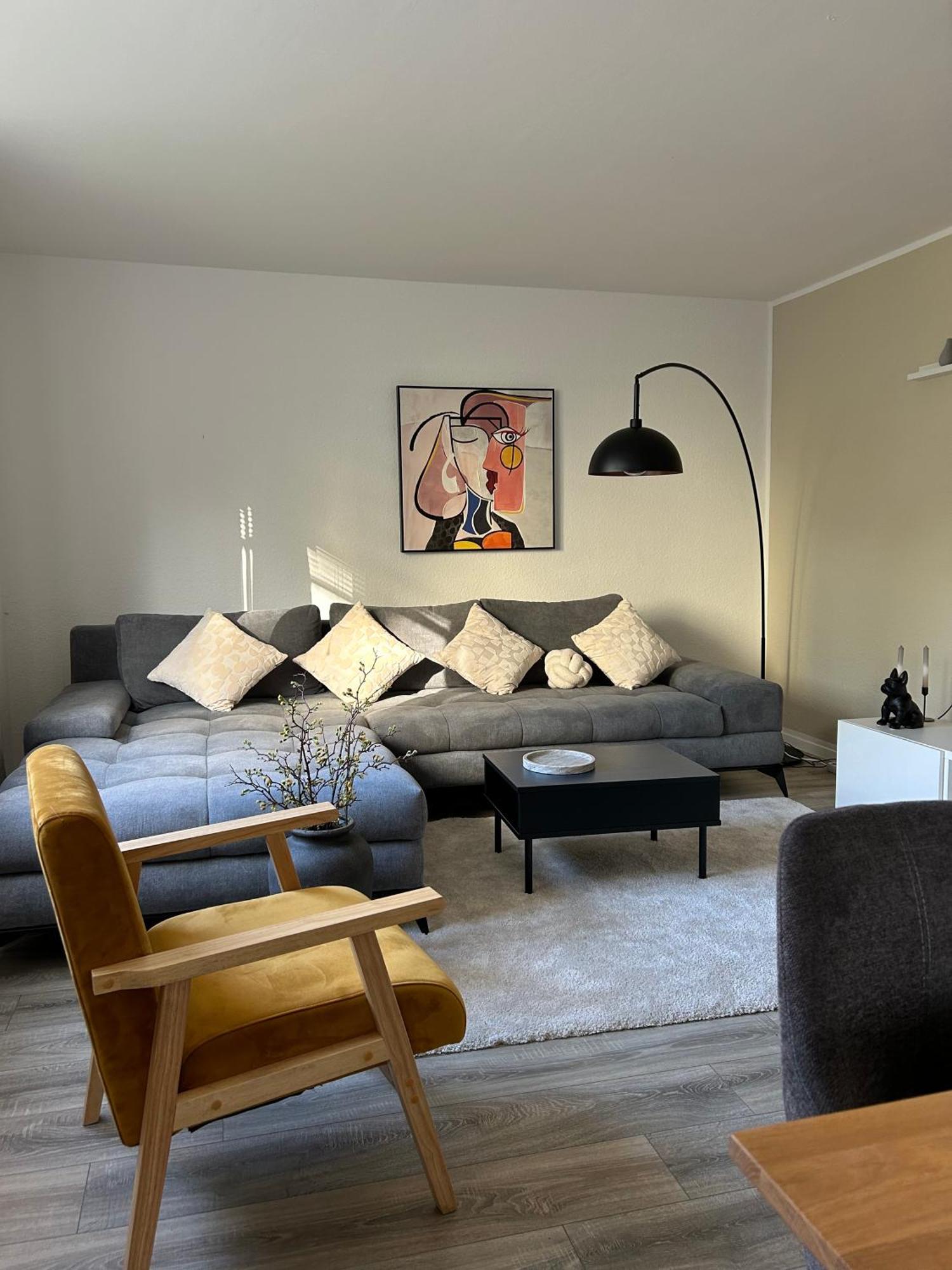 Modernes Designer-Apartment Fuer 7 Gaeste - 80Qm In Zentraler Lage, Self-Check-In Karlsruhe Exteriör bild